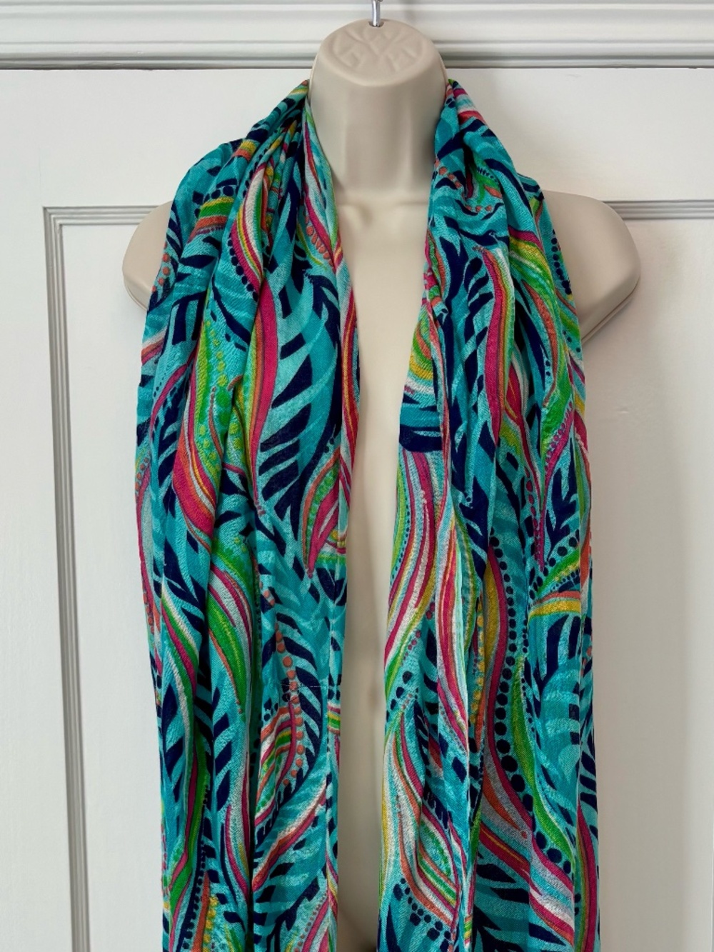 Lilly Pulitzer Murfee Scarf – Multi Sea Me